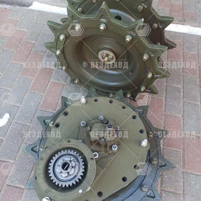 34036-2607010/11 Передача бортовая с колесом в сборе