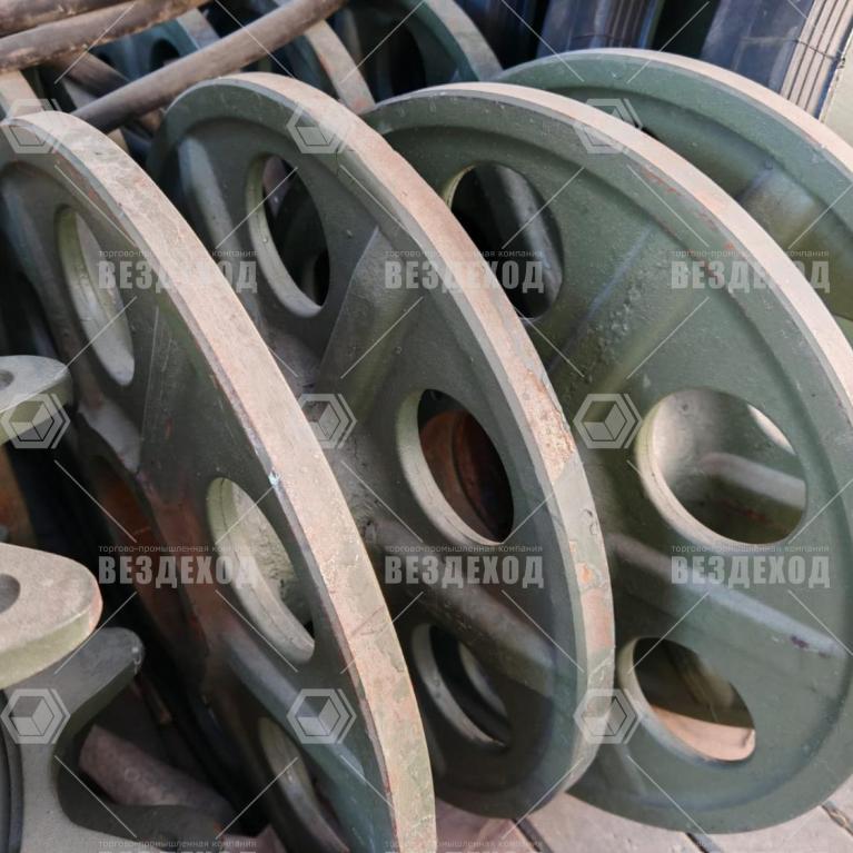 8.31.050 Колесо направляющее