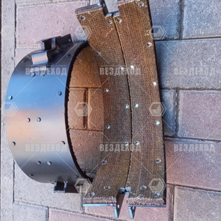 71-2604010 Лента тормозная с накладкой в сб широкая