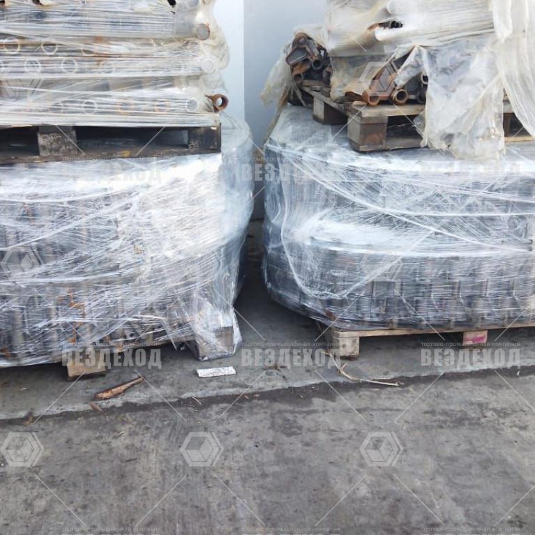 2С1.34.001 Гусеница литая РМШ длинная (244 звена)