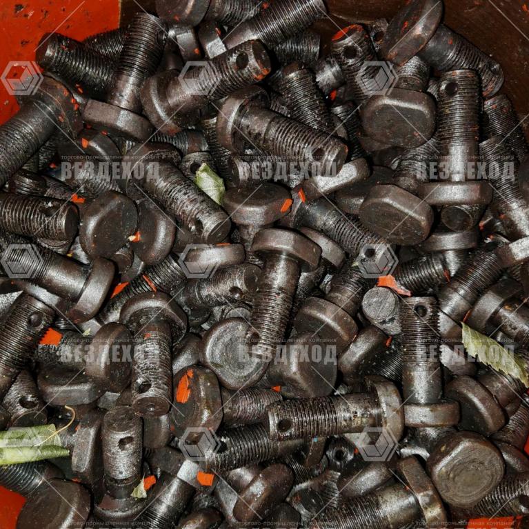 8.30.104 Болт с гайкой крепления венца