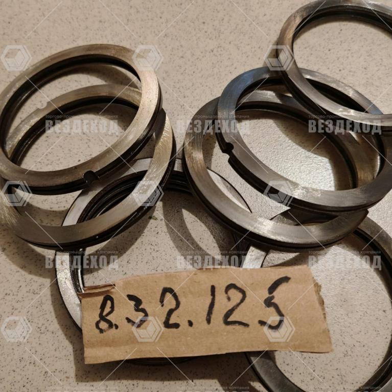 8.32.125 Кольцо неподвижное