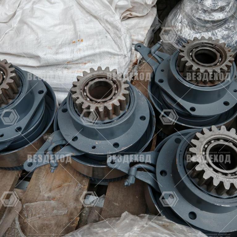 21.10.016 Фрикцион МП в сборе правый