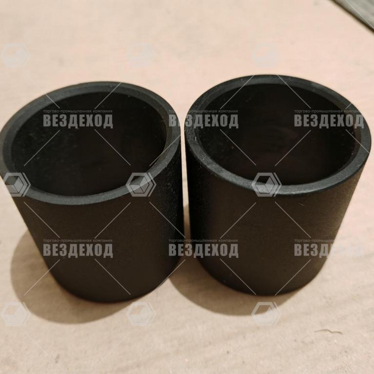 71-2948054 П Втулка внутренняя оси кронштейна подвески ленивца (полиамид с графитом)