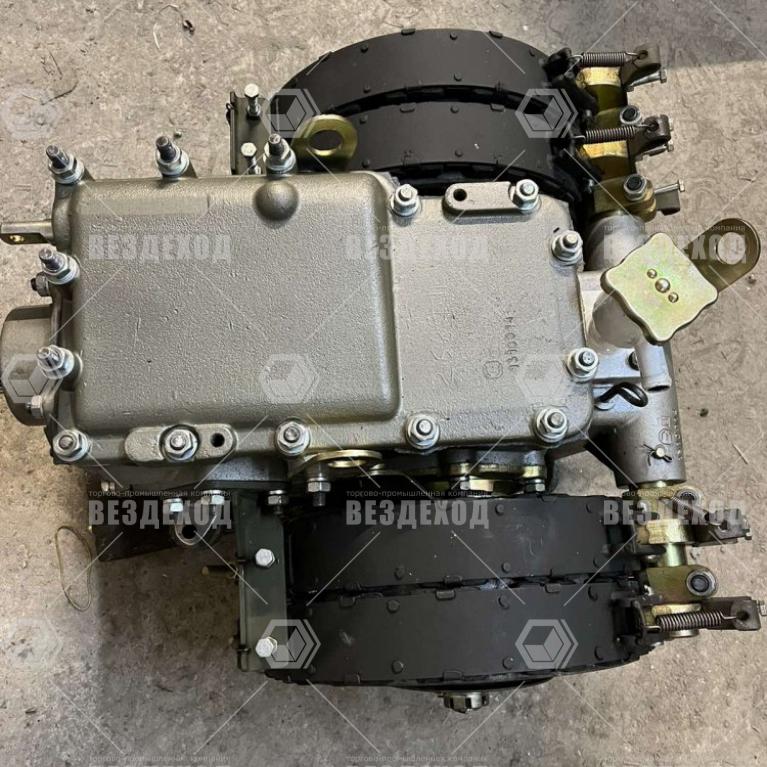 34039-2600010-50 Главная передача, бортовые фрикционы и тормоза в сборе (34039-2600010-50)