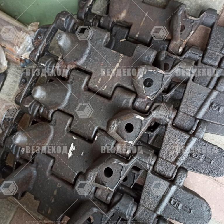 2.34.102 2.34.102 Звено гусеницы широкое правое