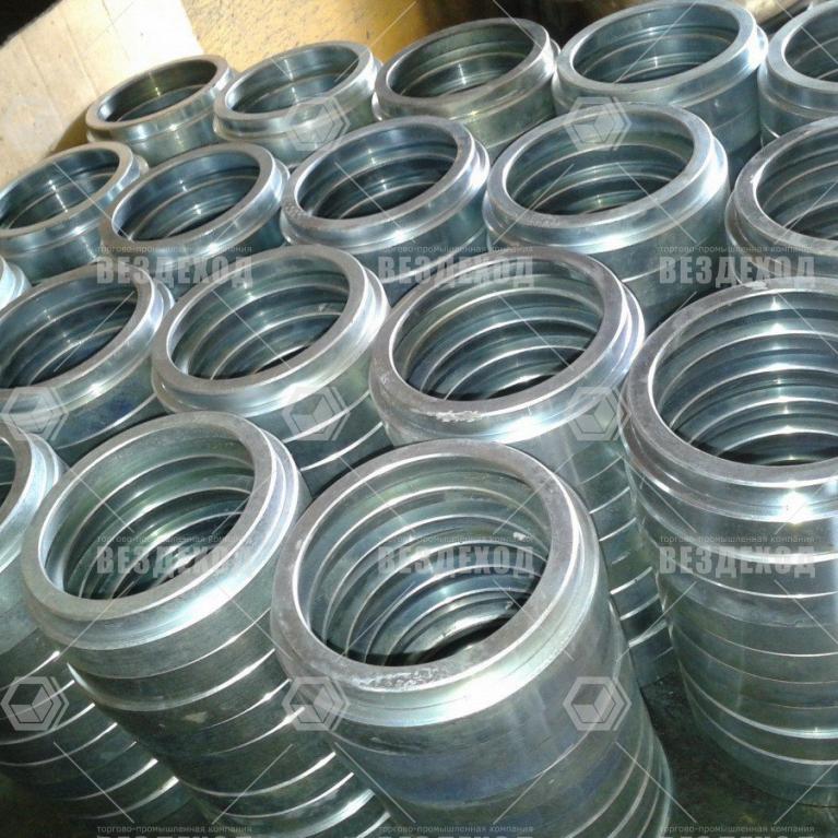 8.32.032 Корпус сальника в сборе (8.32.032)